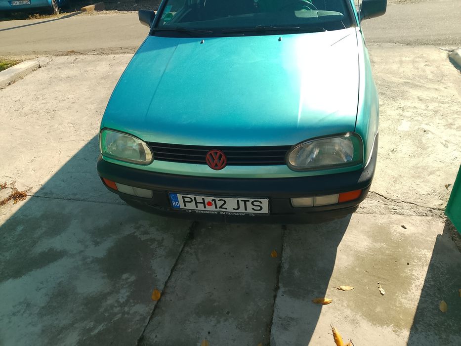 Golf 3 . 1.6 benzină