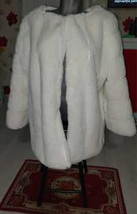 Vând haina de blana artificiala