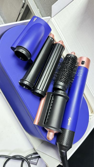 Продам фен  в хорошем состочнии.