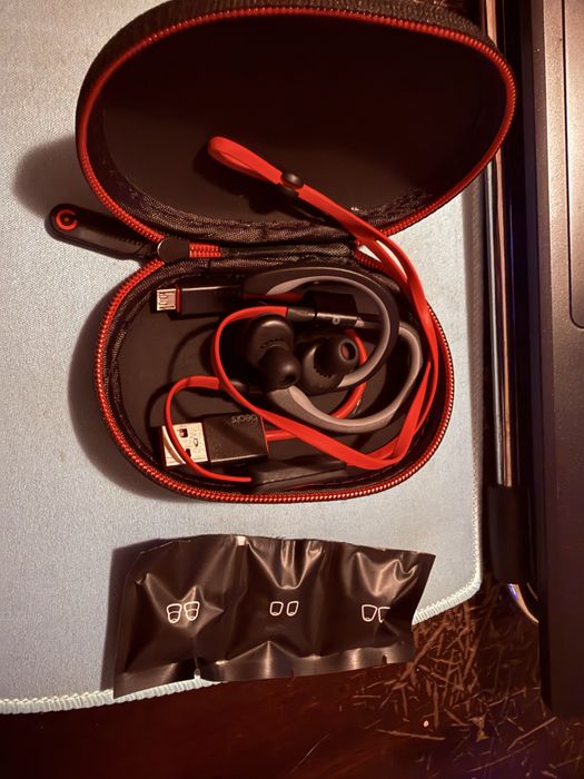 Vand casti audio powerbeats 3