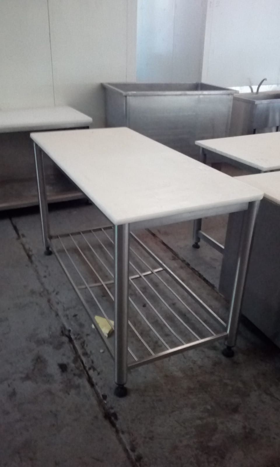 Producem mese de inox alimentar