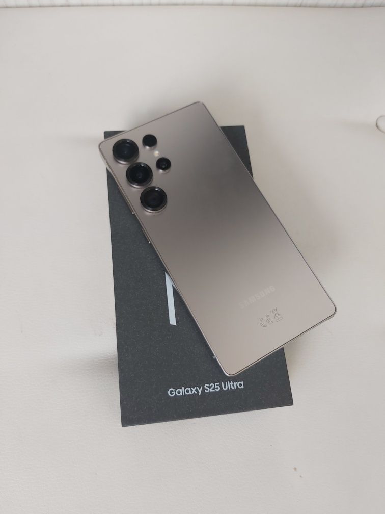 Samsung S25 Ultra 256GB Grey