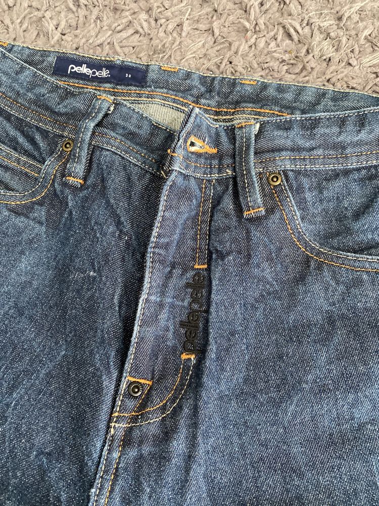 Blugi/ pantaloni scurti Pellepelle nr 30