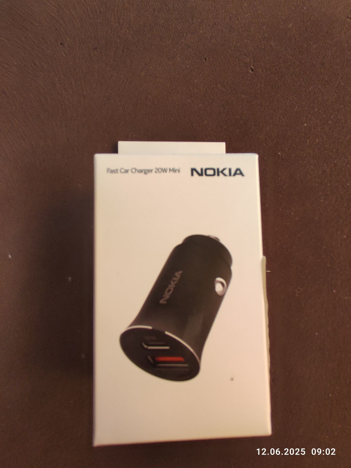 Оригинално зарядно за кола NOKIA
