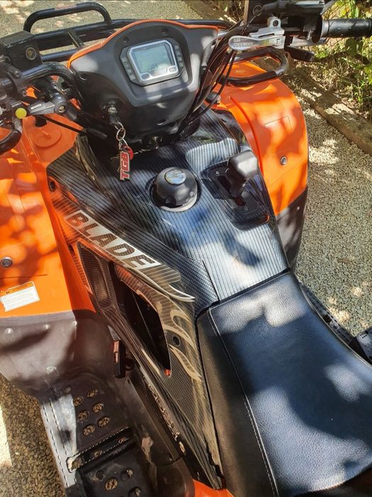 Vând atv tgb 525