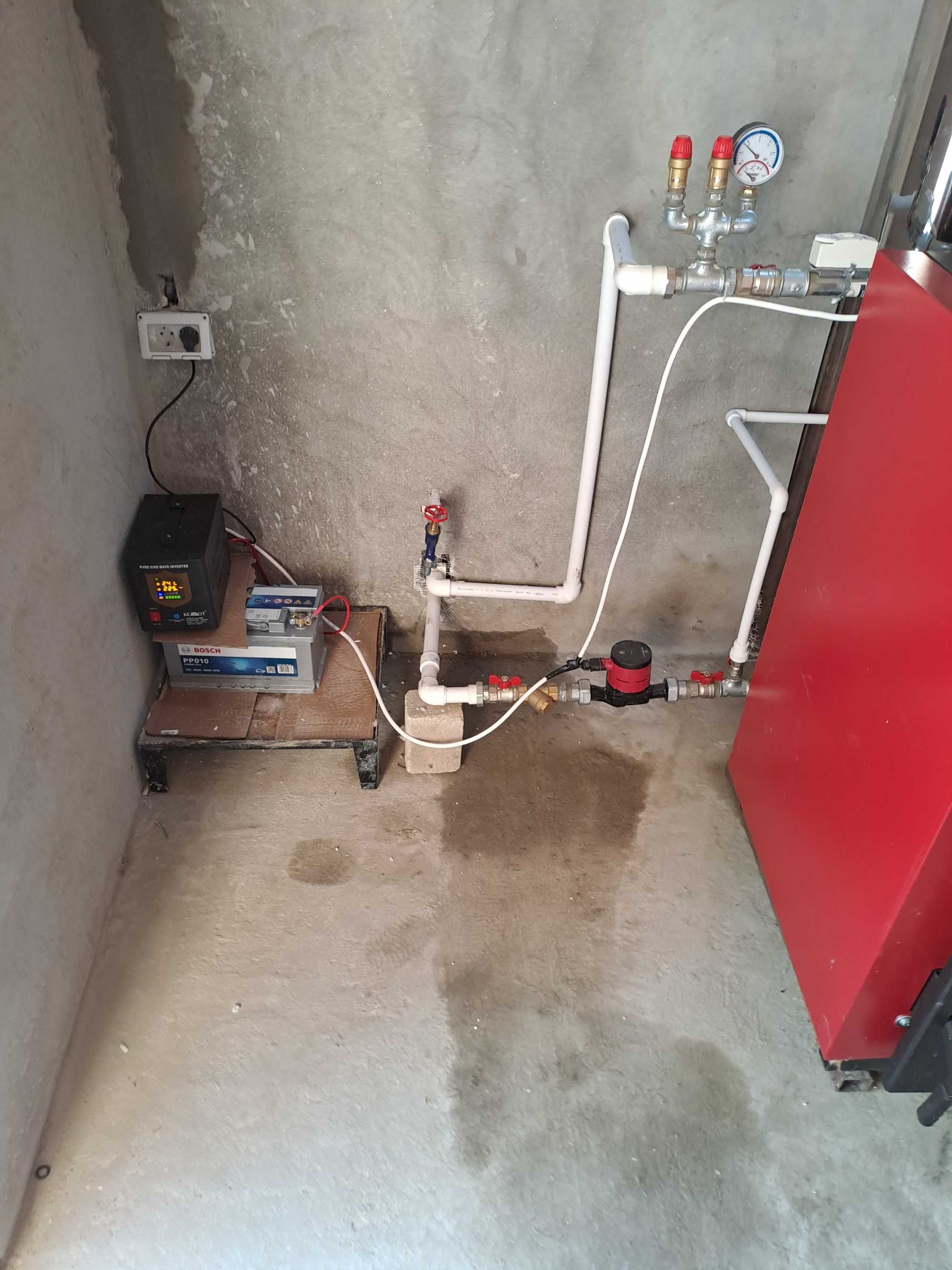 Instalator instalați termice și sanitare execut instalații