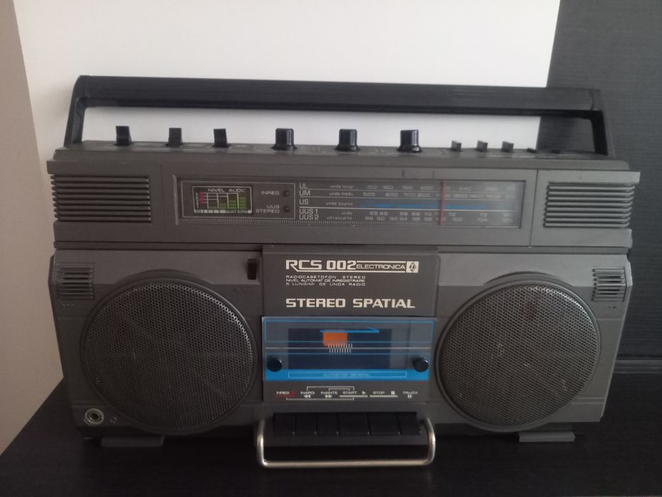 Radiocasetofon romanesc Stereo Spatial