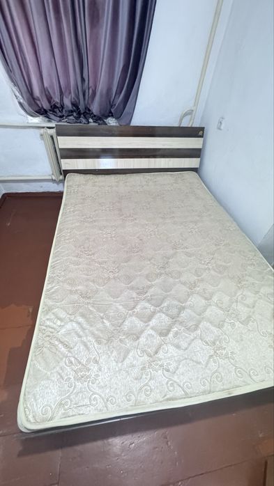 Продам кровать для спальни