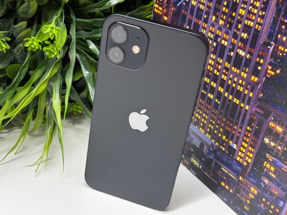 iPhone 12 64GB 87% Battery