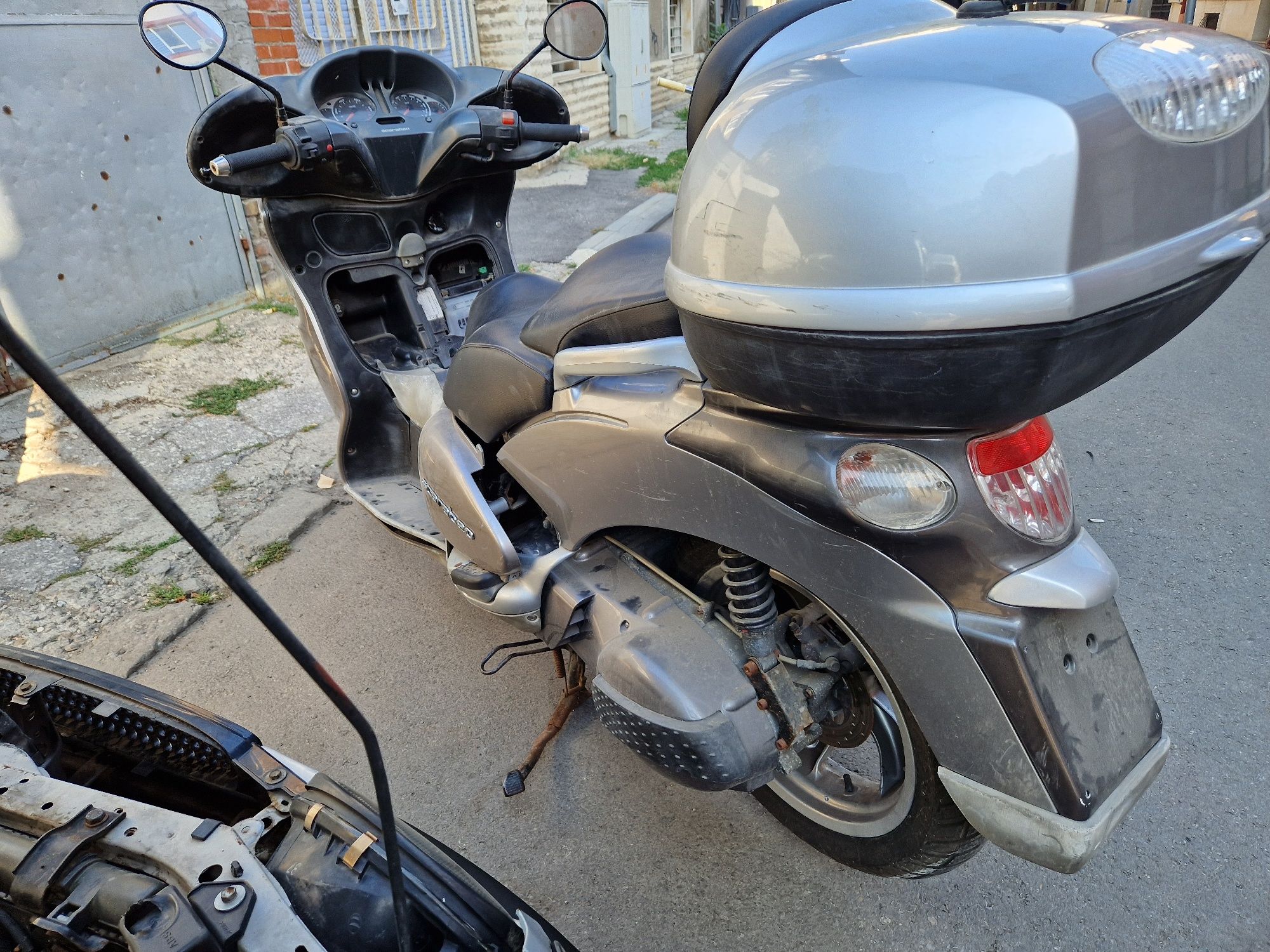 Aprilia Scarabeo