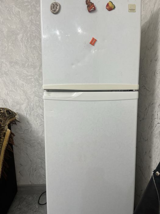Холодильник Daewoo