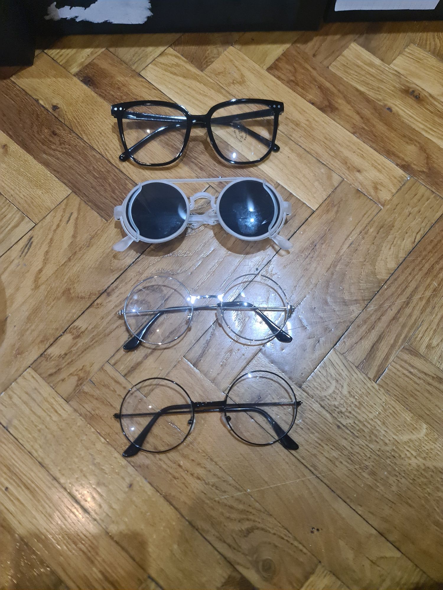Ochelari de vedere fara dioptri