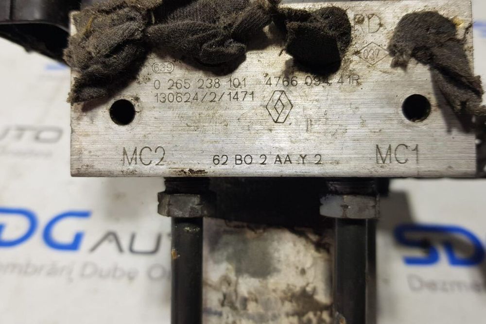 Calculator pompa abs 476609441R Opel Movano Euro 5