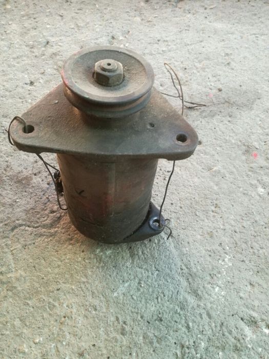 Piese motor de tractor john deere lanz 500 semănătoarea paioase si pla