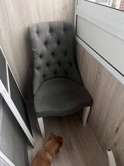 Продам 4 стула 44000