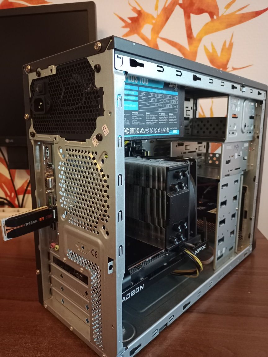 Компьютер intel 12100F с монитором 25"