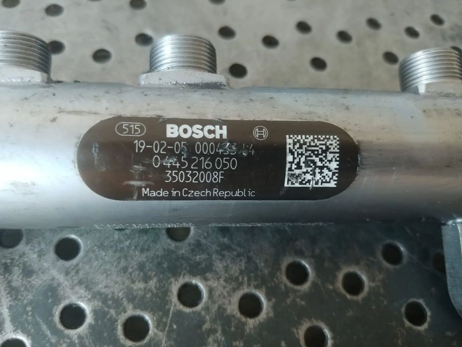 rampa injectoare 3.0 d m16164d  maseati levante 0445216050