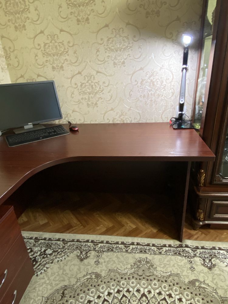 Стол компьютерный письменный рабочий угловой