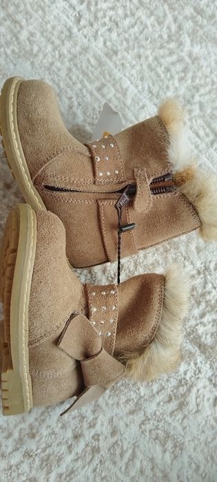 Ghetute din piele intoarsa, cu blanita Nanos - mas 20
