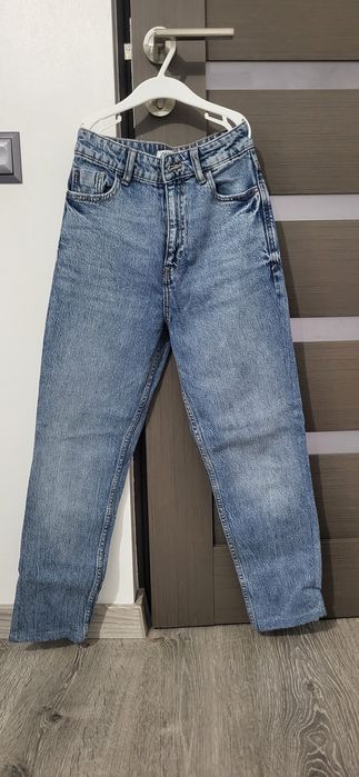 Lot blugi femei mar.xxs 100lei