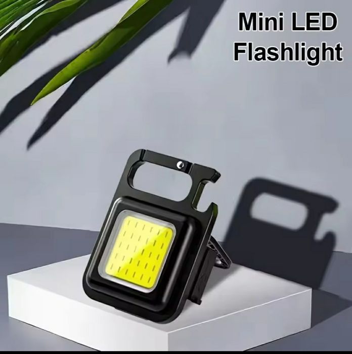 Lanternă mini cu led