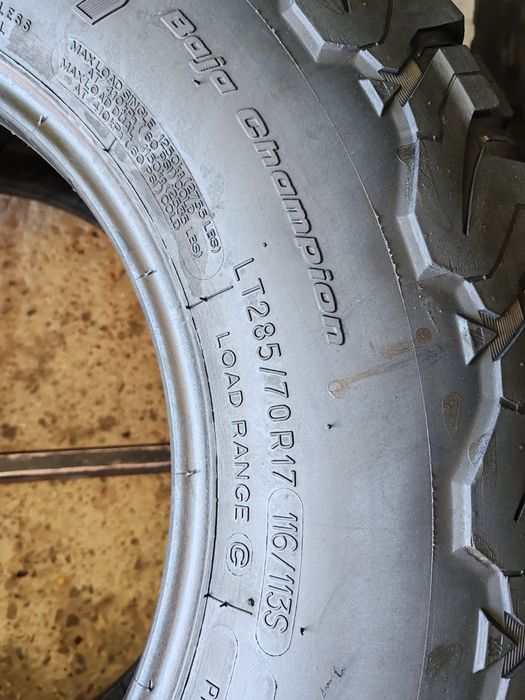 2 anvelope 285 70 17 A/T