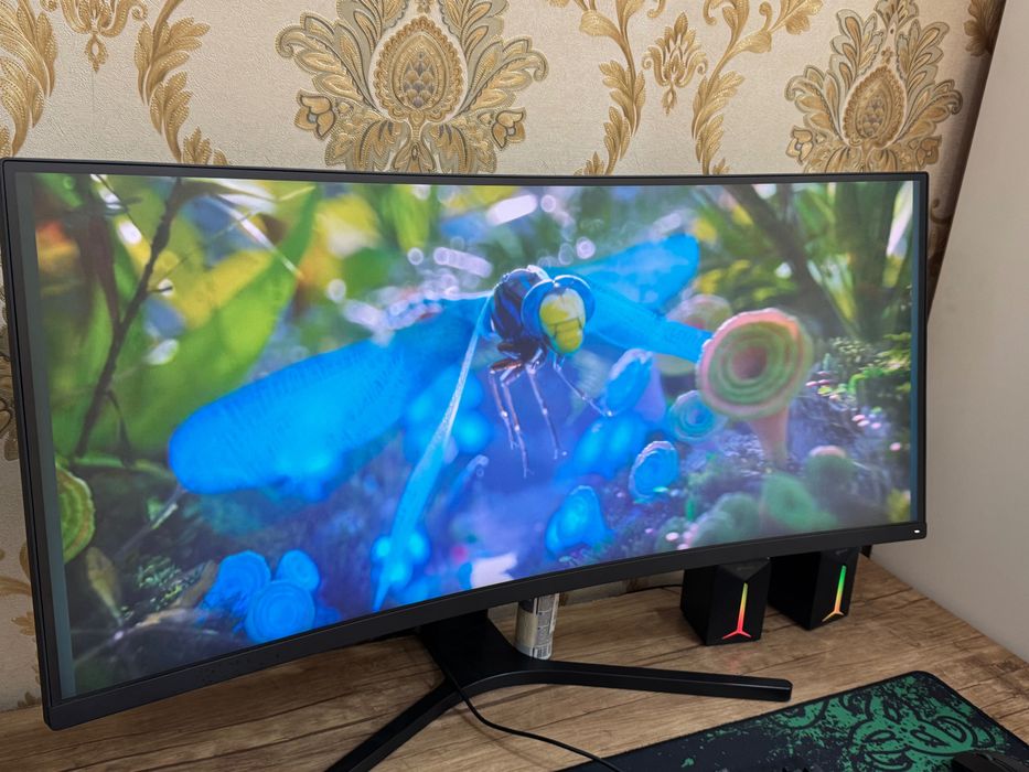 Mi Curved 34 dyum 144Hz
