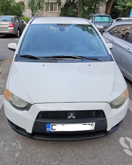 Mitsubishi colt 2010, automată