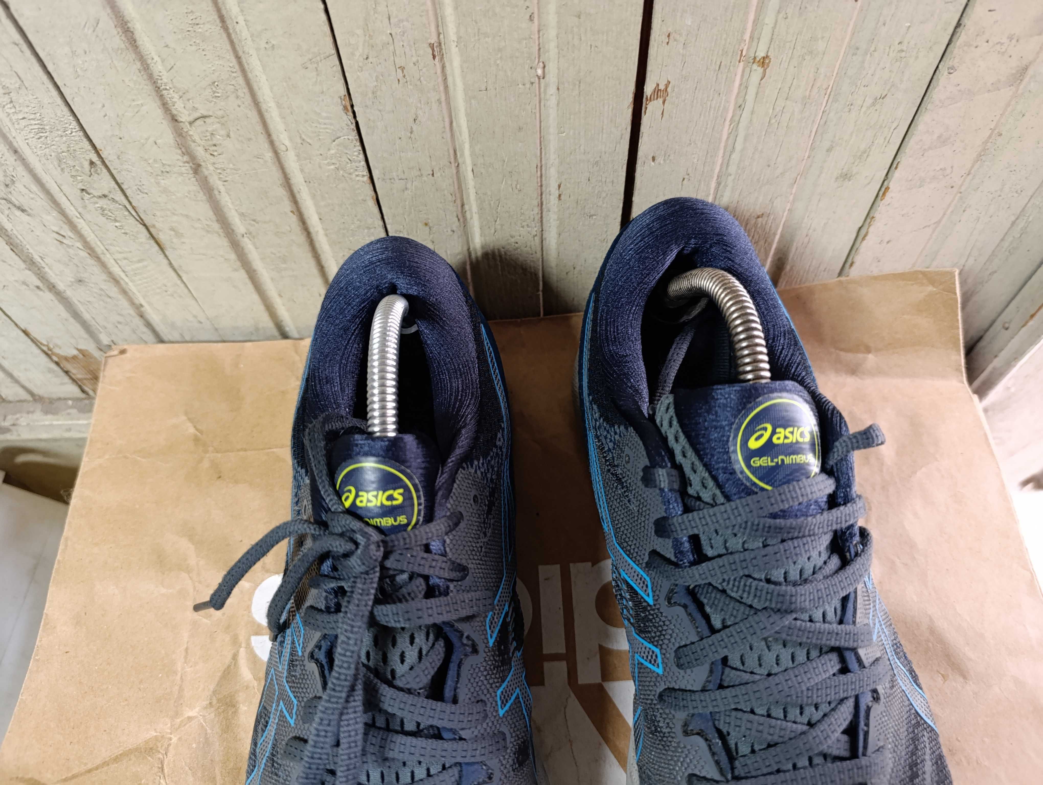 '' Asics Gel-Nimbus 23''оригинални маратонки 44.5 номер