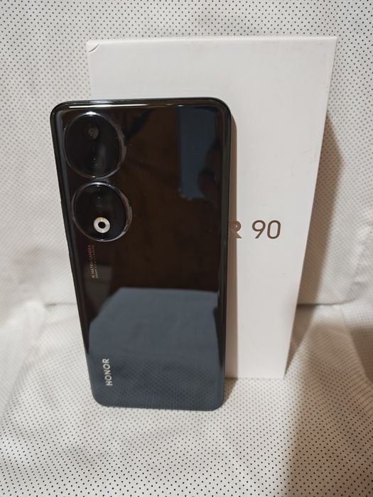 Telefon Honor 90 Midnight Black (12GB RAM, 512GB, 5G)