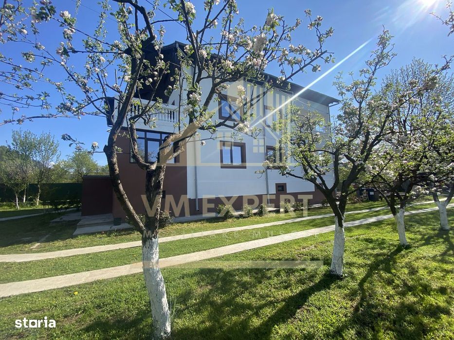 Vila S+P+E-306 Mp, Teren 2078 Mp, Campulung