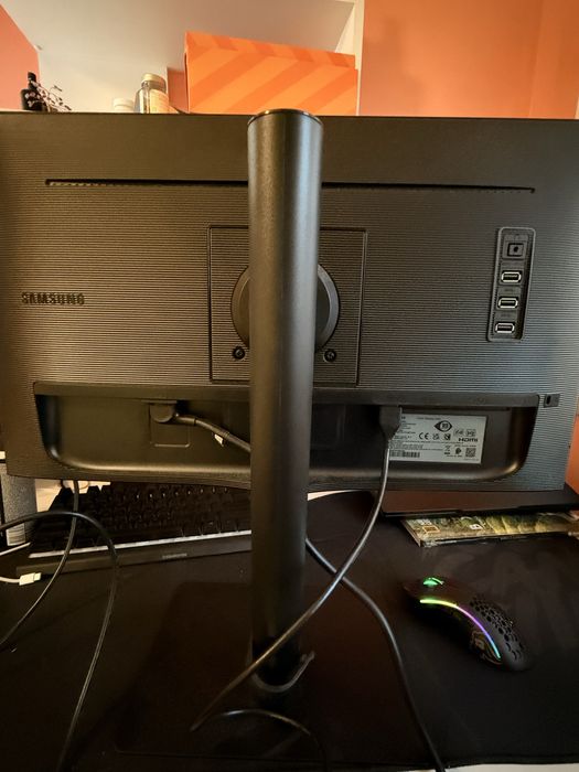 Монитор Samsung 24” QHD(2560x1440p) 75Hz