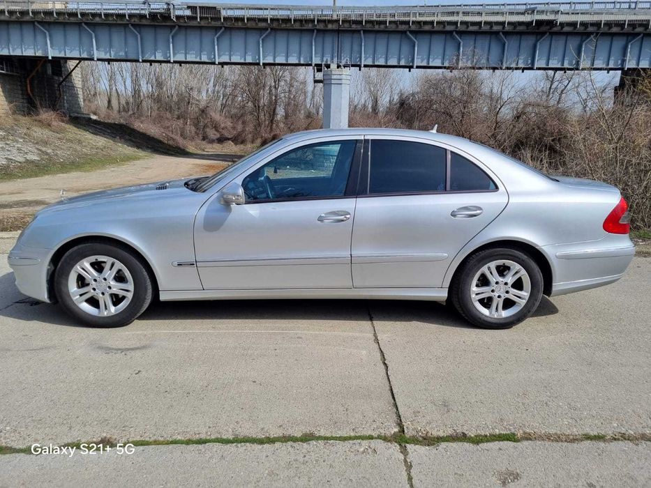 MERCEDES E220 W211 Avantgarde