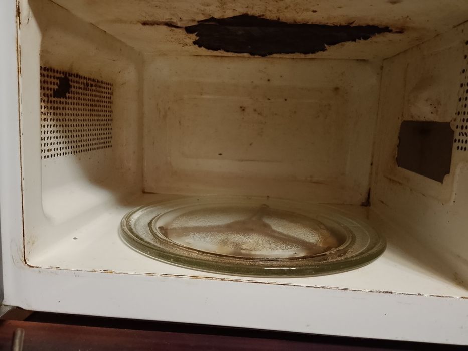 Продается микровольная печь Б/у