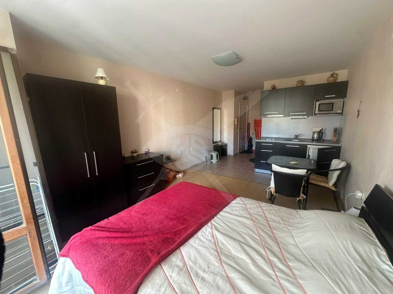 Продава се Едностаен апартамент в Свети Влас - 40 кв.м за 1650 €/кв.м - Снимка #1