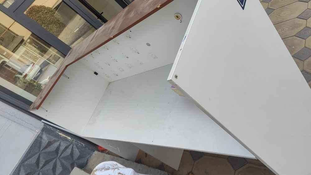 Mebel sotiladi uzunligi 2metr