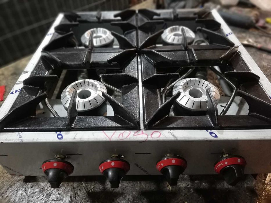 Aragaz Profesional Plita 4 ochiuri Nou cu Garantie 95x95cm