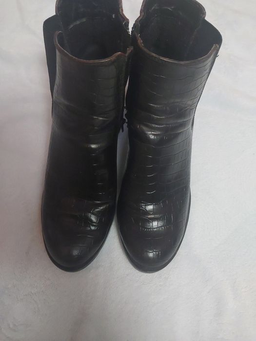 Ghete piele elegante