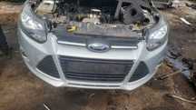 Bara Fata Ford Focus2012