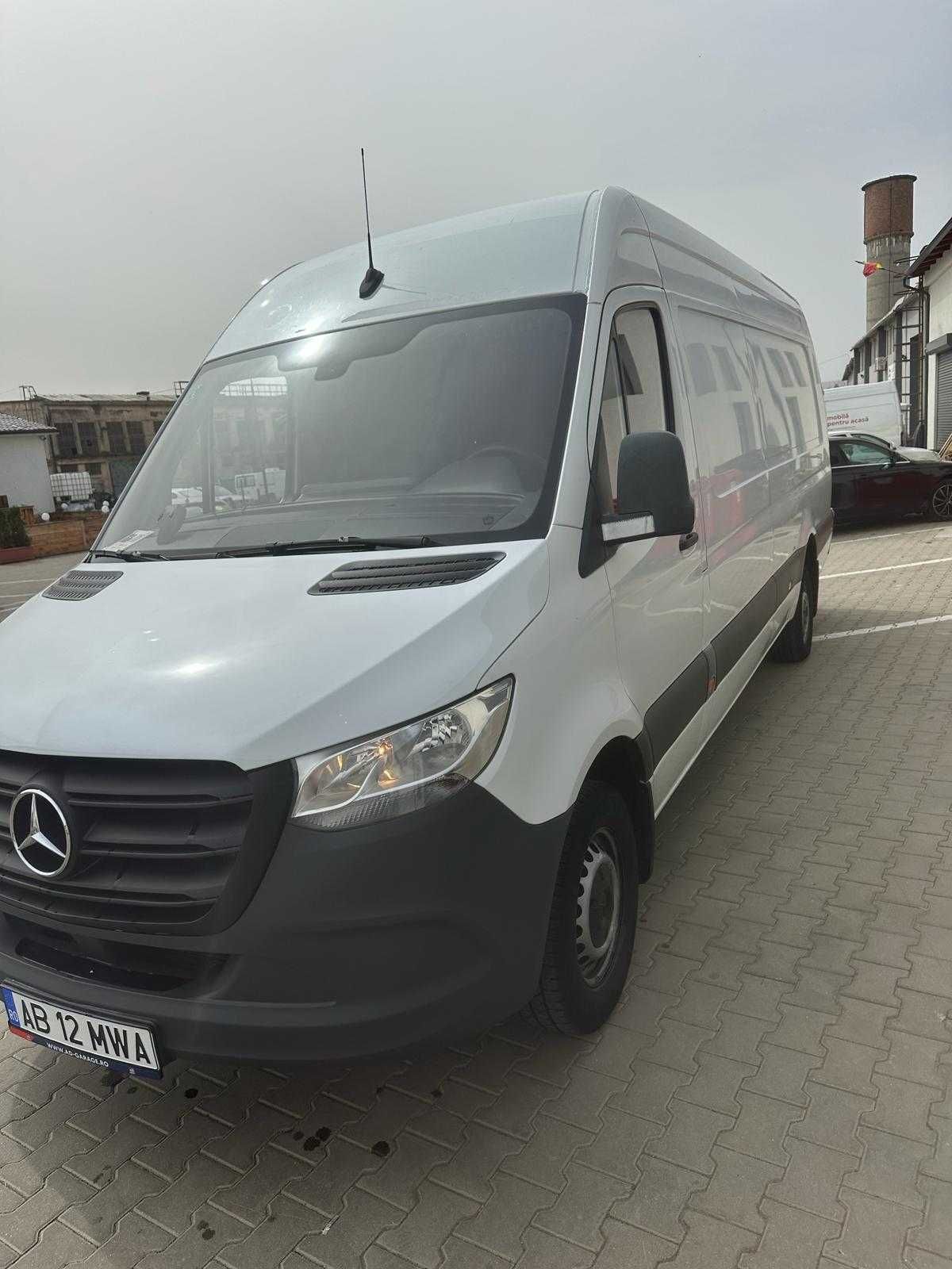 Vand Mercedes Benz autoutilitara 3.5 tone