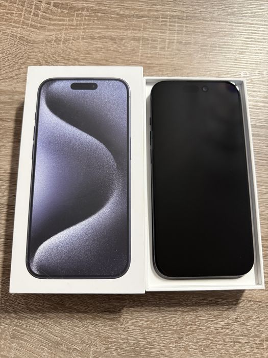 Iphone 15 Pro Midnight Blue