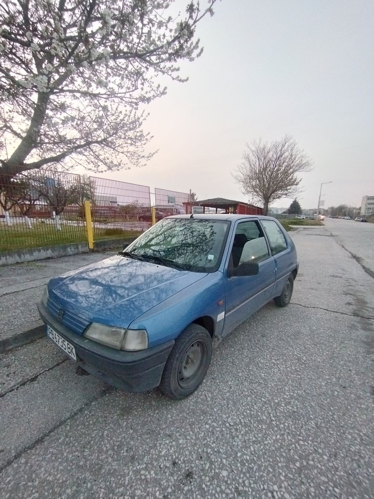 Peugeot 106 цяла