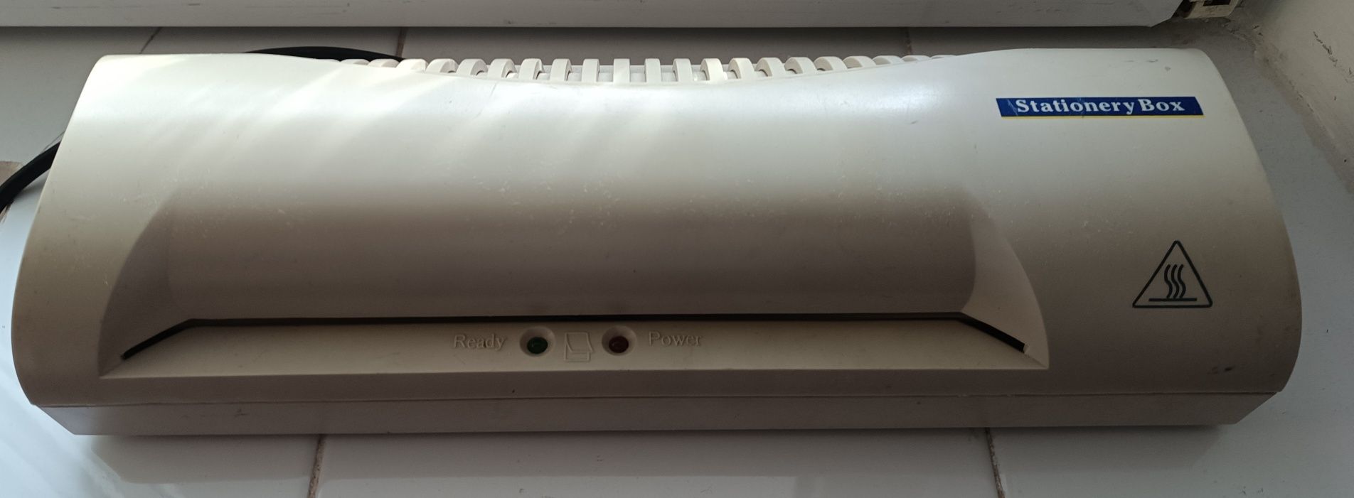 Hot Laminator LM-092A - Laminator pagini A4