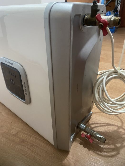 Boiler electric Ariston