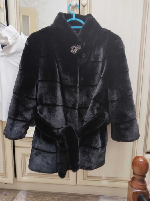 Верхняя одежда продам