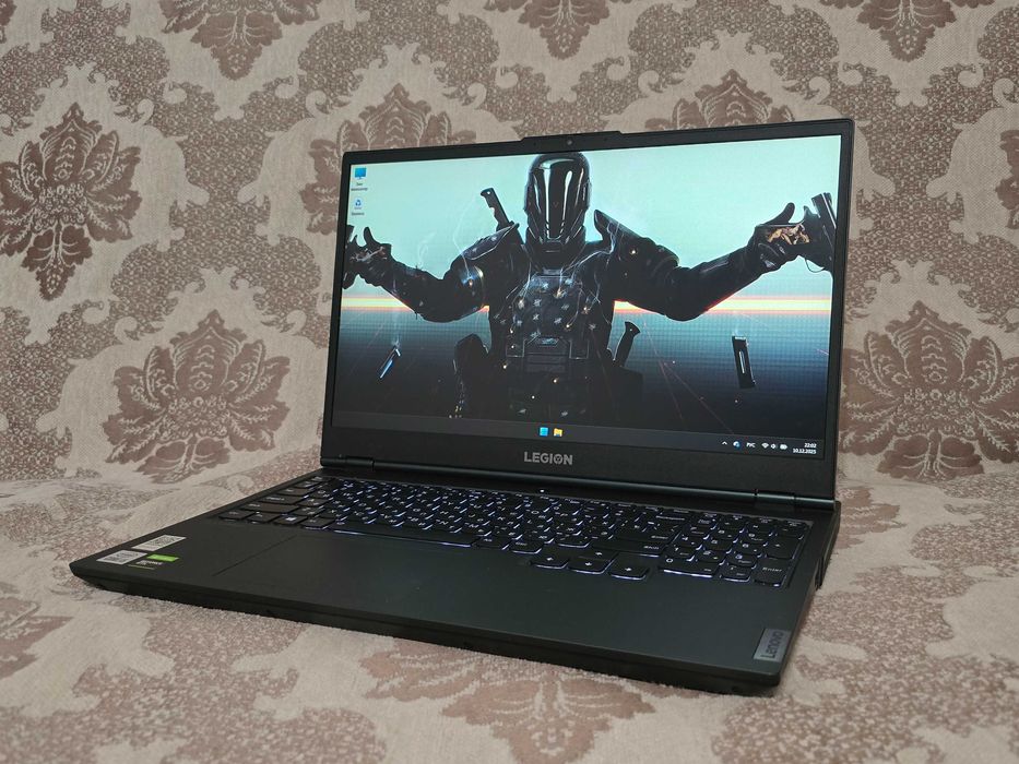 Lenovo Legion 5 - игровой ноутбук в отличном состоянии