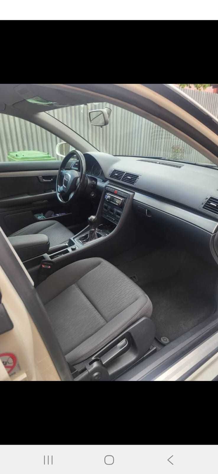 Vând Audi A4 an 2006 140cp climatronic
