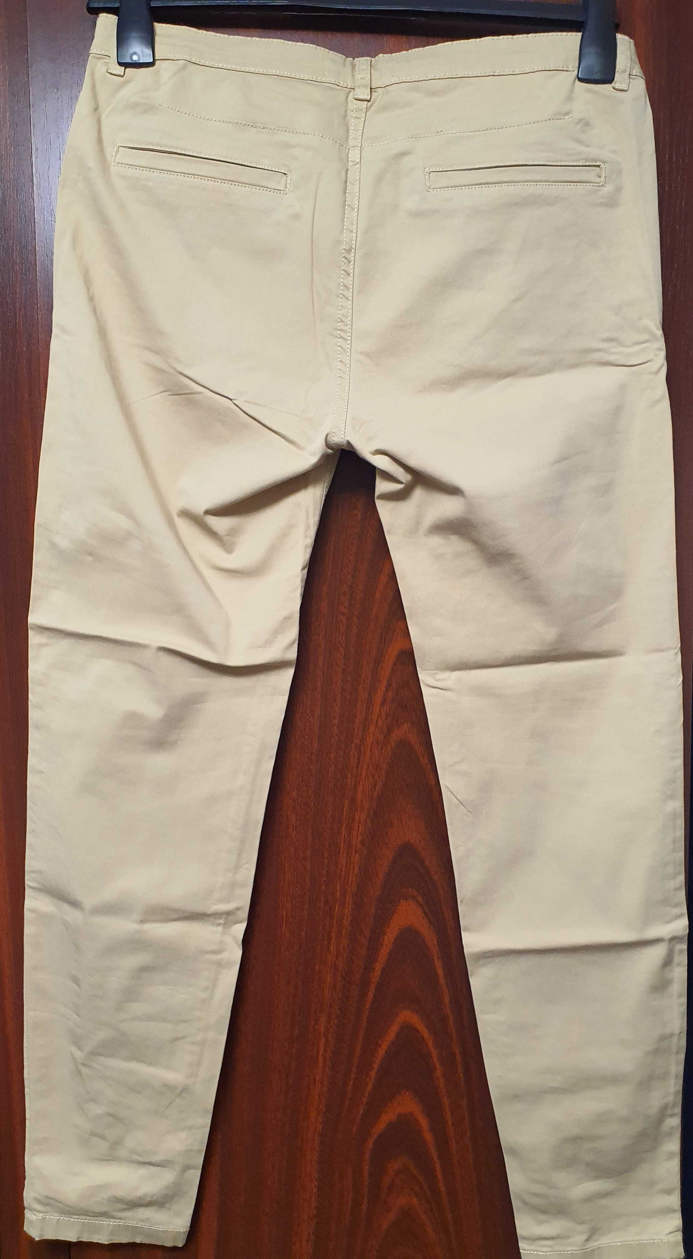 Pantaloni bej dama Pull&Bear 40 ca noi