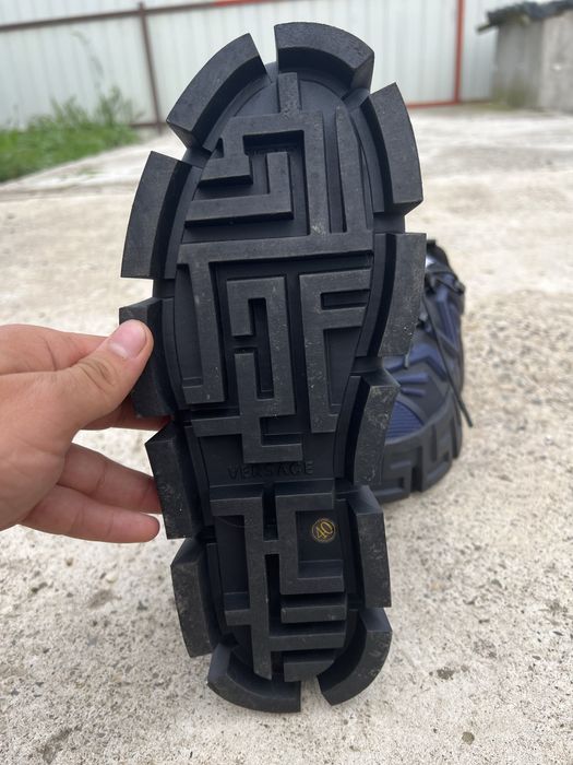 Versace greca origilani made in italy