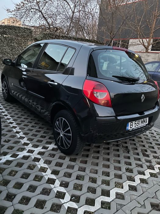 Renault clio 3 negru